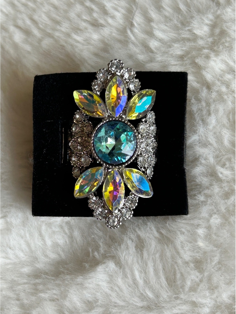 Vintage Style Silver Tone Rhinestone Stretch Stretch Costume Ring - Picture 2 of 3